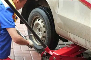 尧都区附近拖车24小时服务热线电话