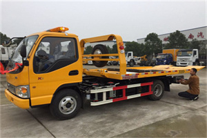 尧都区哪里有拖车服务